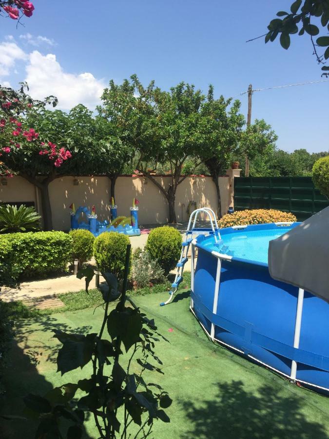 Rafina Great Feeling Villa מראה חיצוני תמונה