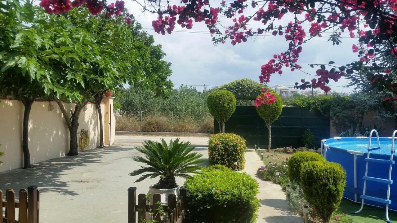 Rafina Great Feeling Villa מראה חיצוני תמונה